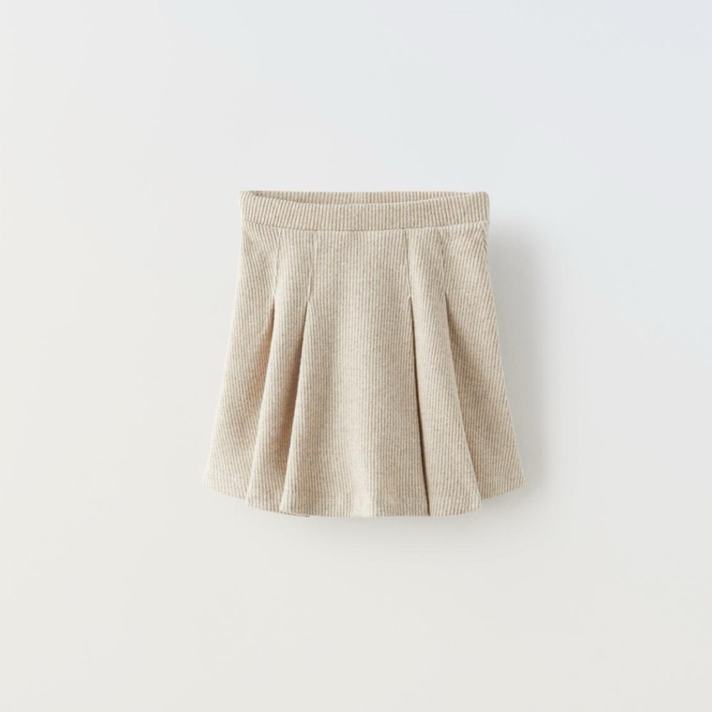 NWT Zara 8Y soft touch box pleat skirt beige